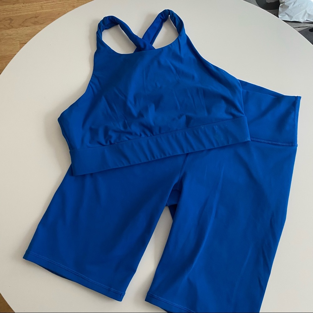 Sports Bra & Biker Shorts Blue Fabletics Set